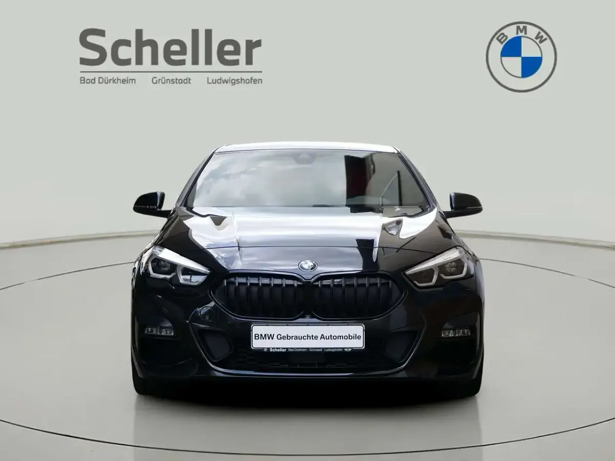 Gebraucht BMW 220 M Sport 178 PS (130 kW) 2023 Schwarz Limousine