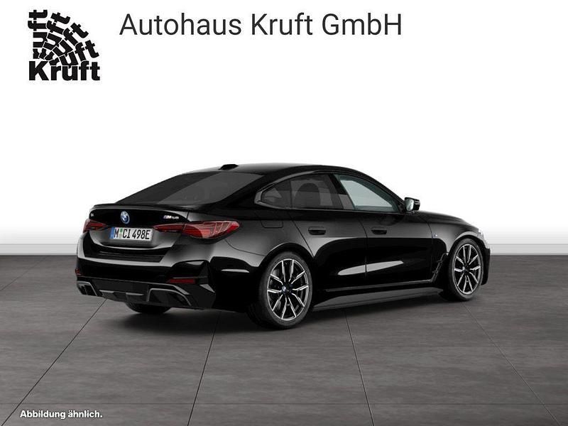 Gebraucht BMW i4 Performance 400 kW (544 PS) 2025 Saphirschwarz Limousine