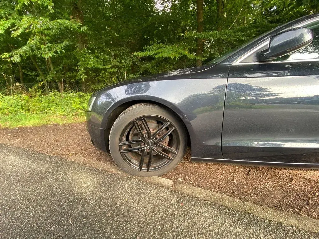 Gebraucht Audi A5 Design 177 PS (130 kW) 2015 Blau Coupé