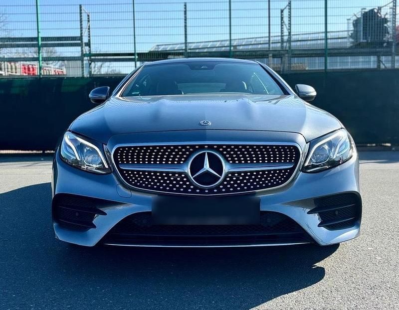 Gebraucht Mercedes E450 AMG line 367 PS (269 kW) 2019 Grau Coupé
