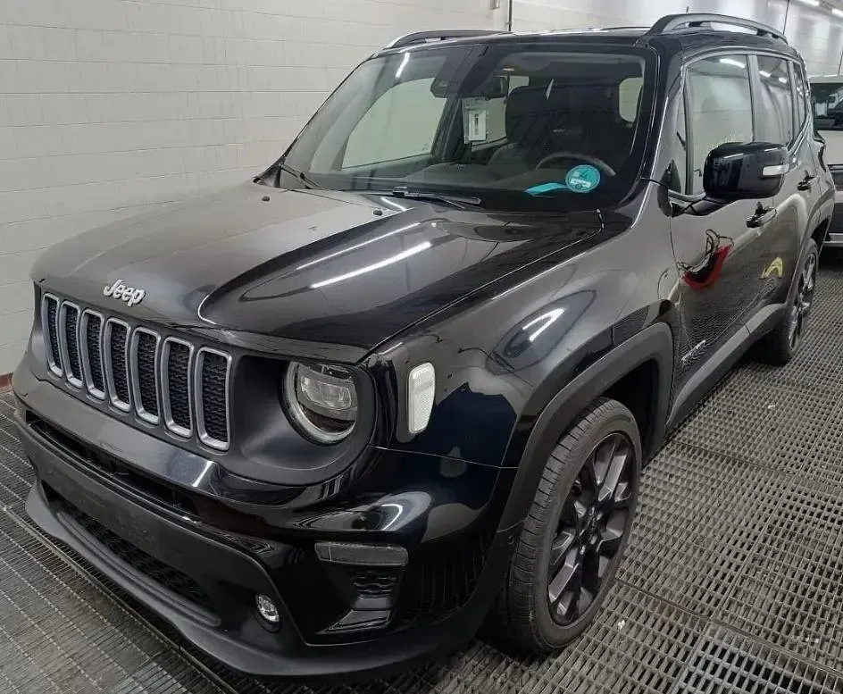 Gebraucht Jeep Renegade 131 PS (96 kW) 2024 Schwarz SUV