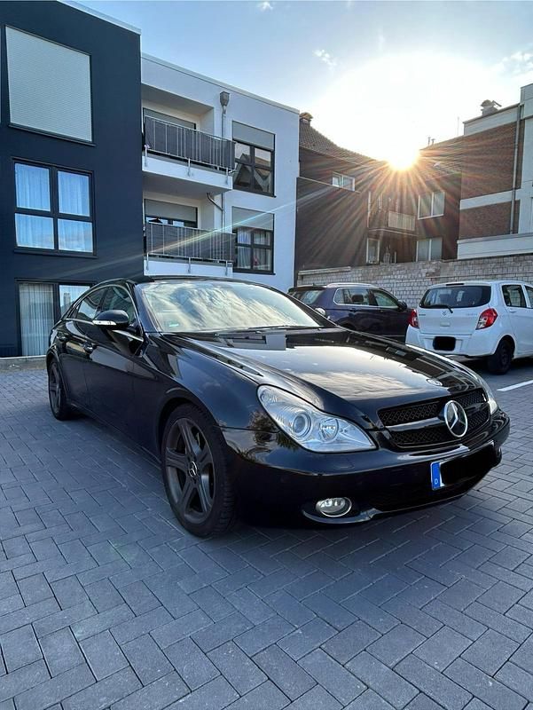 Schwarz Gebraucht 2008 Mercedes CLS350 Coupé | 9.200 € (Fairer Preis) - Bild 1/4