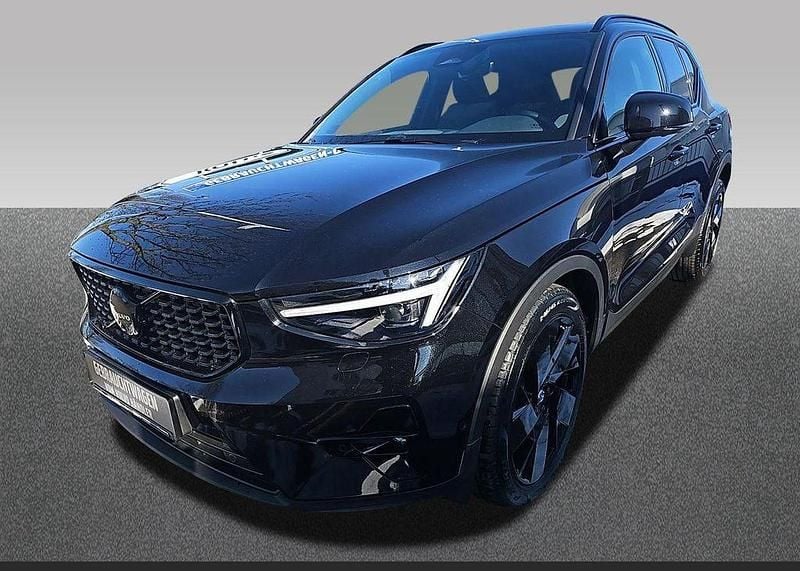 Gebraucht Volvo XC40 Plus 163 PS (119 kW) 2025 Schwarz SUV