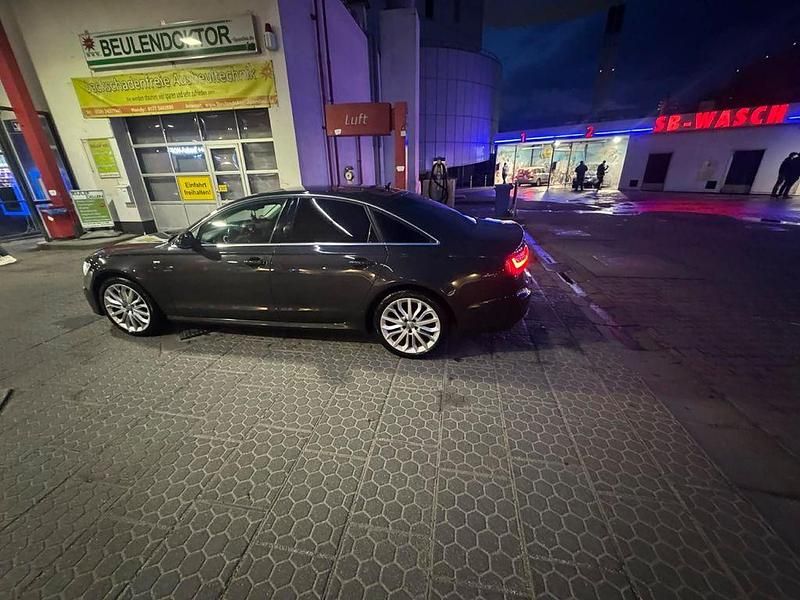 Gebraucht Audi A6 190 PS (139 kW) 2014 Grau Limousine