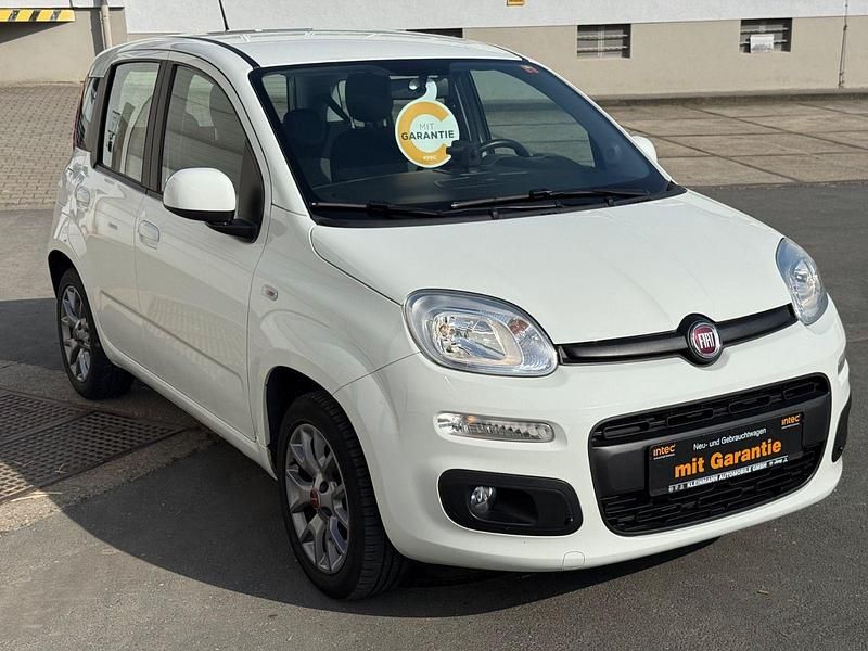 Gebraucht Fiat Panda Lounge 69 PS (50 kW) 2017 Weiß Kleinwagen