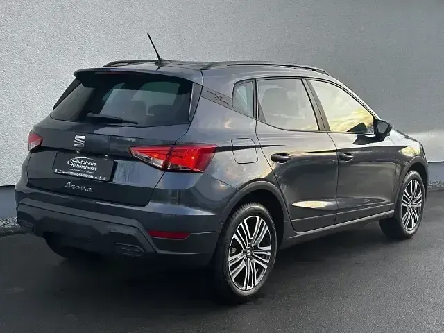 Gebraucht Seat Arona Style 116 PS (85 kW) 2024 Grau SUV
