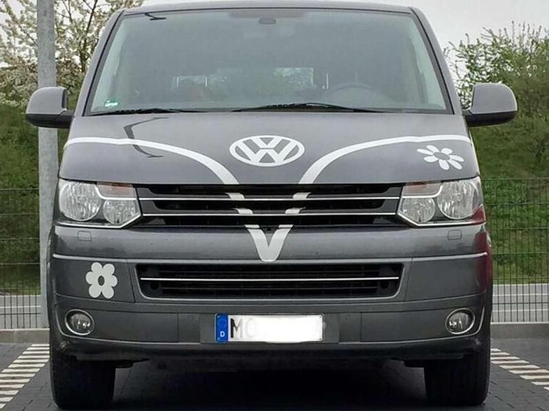 Grau Gebraucht 2010 VW T5 Highline Van | 22.500 € - Bild 1/1