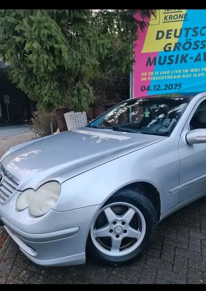 Gebraucht Mercedes C180 143 PS (105 kW) 2006 Coupé