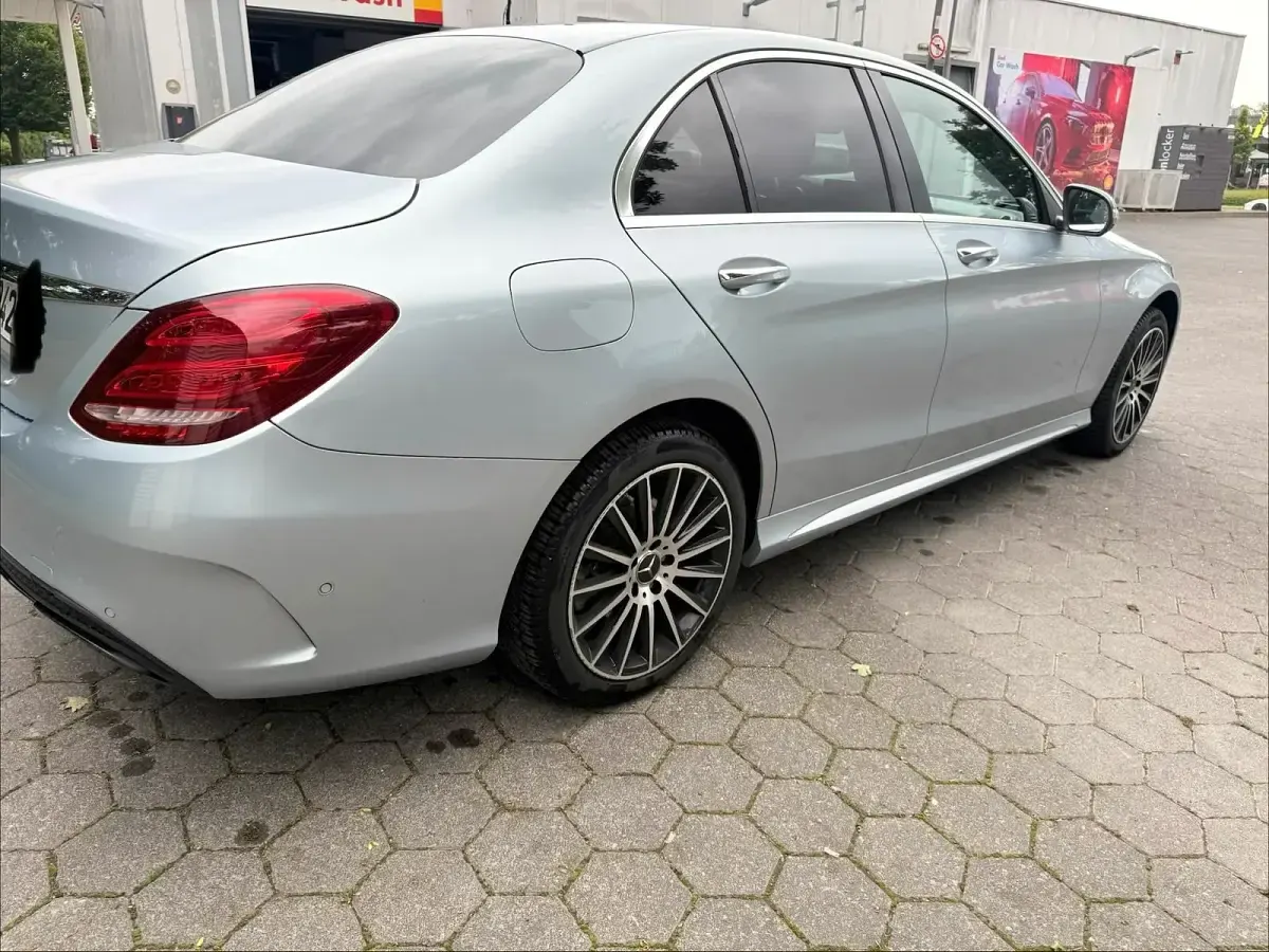 Gebraucht Mercedes C220 AMG line 197 PS (144 kW) 2014 Silber Limousine