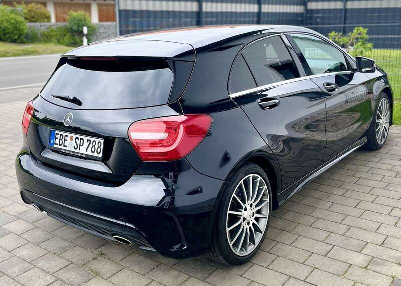 Schwarz Gebraucht 2014 Mercedes A250 AMG Limousine | 15.850 € (Fairer Preis) - Bild 1/4