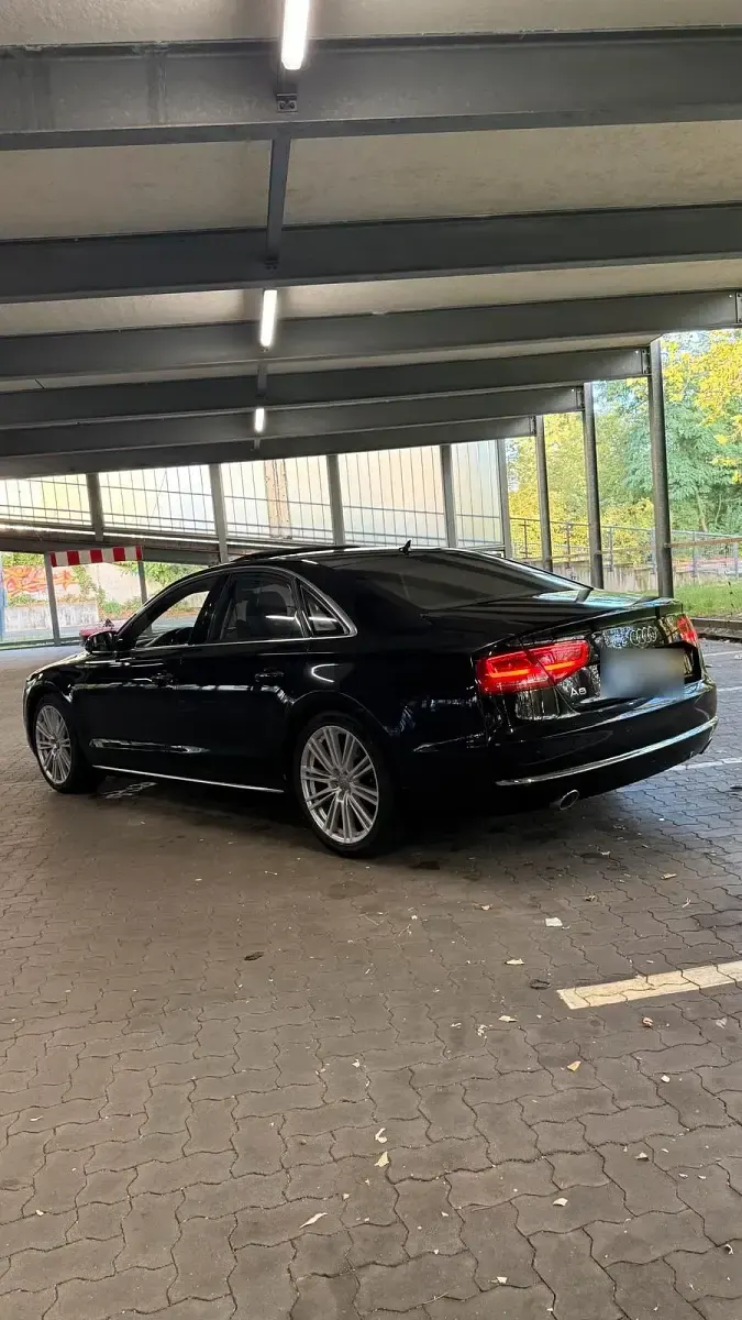 Gebraucht Audi A8 250 PS (183 kW) 2013 Schwarz Limousine