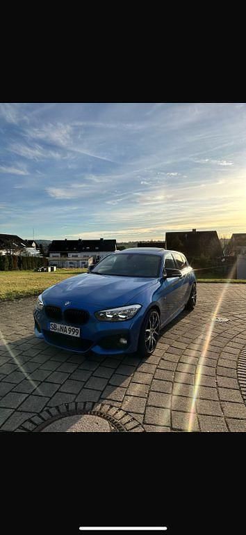 Gebraucht BMW 120 M Sport 190 PS (139 kW) 2016 Blau Kleinwagen