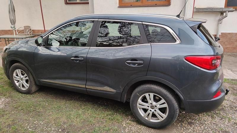 Second-hand Renault Kadjar Experience 131 CP (96 kW) 2016 Gri SUV