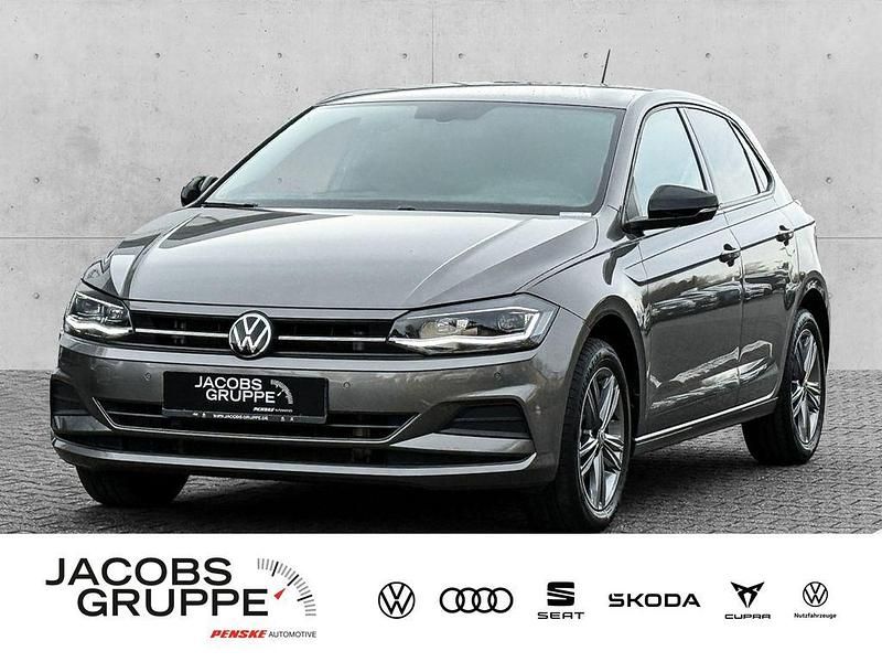 Grau Gebraucht 2021 VW Polo Active Limousine | 17.840 € (Fairer Preis) - Bild 1/4