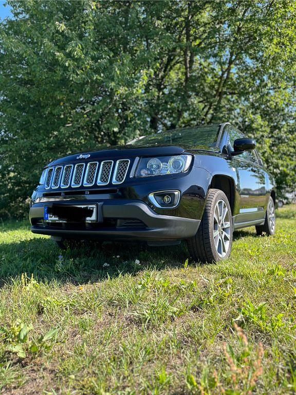 Schwarz Gebraucht 2015 Jeep Compass Limited SUV | 10.000 € (Fairer Preis) - Bild 1/4