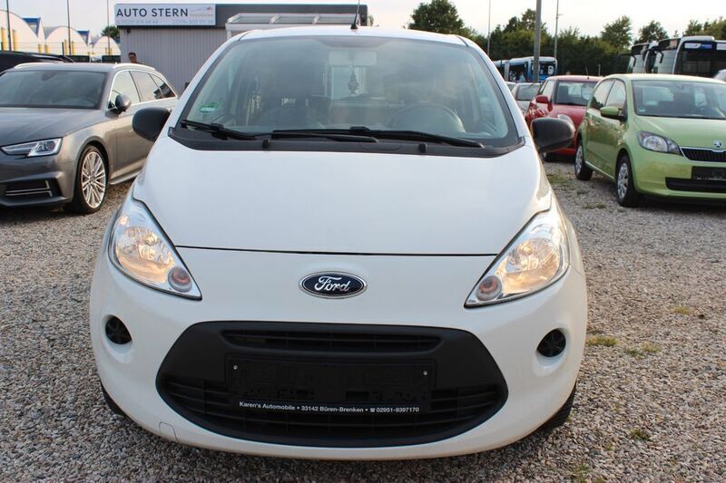Gebraucht Ford Ka Ambiente 69 PS (50 kW) 2013 Weiß Kleinwagen