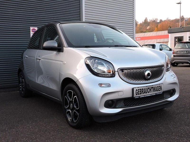 Gebraucht Smart ForFour Prime 90 PS (66 kW) 2017 Grau Kleinwagen