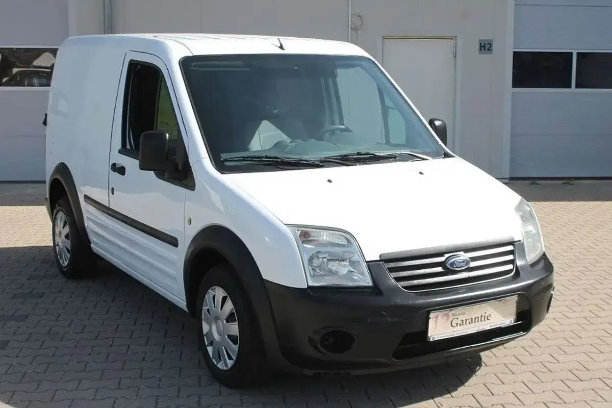 Gebraucht Ford Transit Connect 75 PS (55 kW) 2010 Weiß Van / Kleinbus