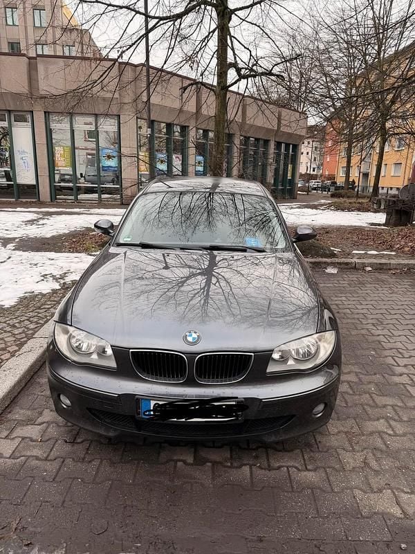 Gebraucht 2006 BMW 118 Kleinwagen | 3.400 € (Guter Preis) - Bild 1/4