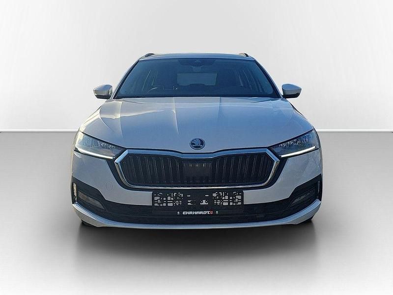 Gebraucht Skoda Octavia Ambition 150 PS (110 kW) 2022 Weiß Kombi