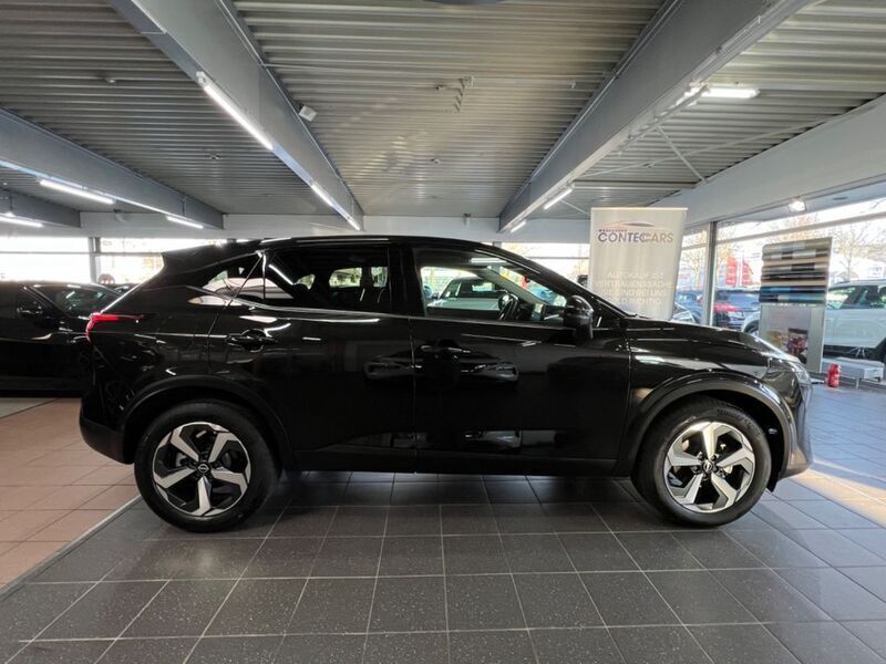 Metallic Gebraucht 2023 Nissan Qashqai 360º SUV | 25.950 € (Fairer Preis) - Bild 1/4