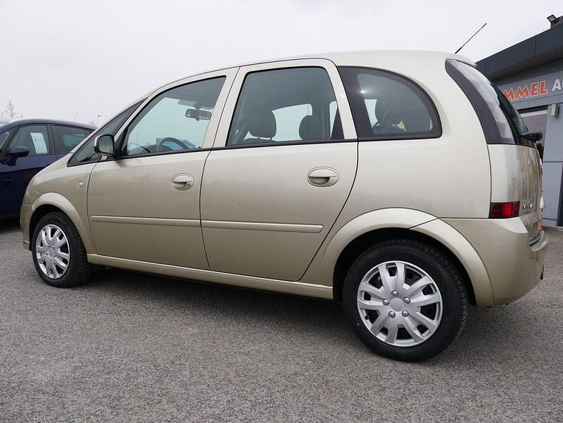 Gebraucht Opel Meriva Edition 90 PS (66 kW) 2008 Beige Van / Kleinbus