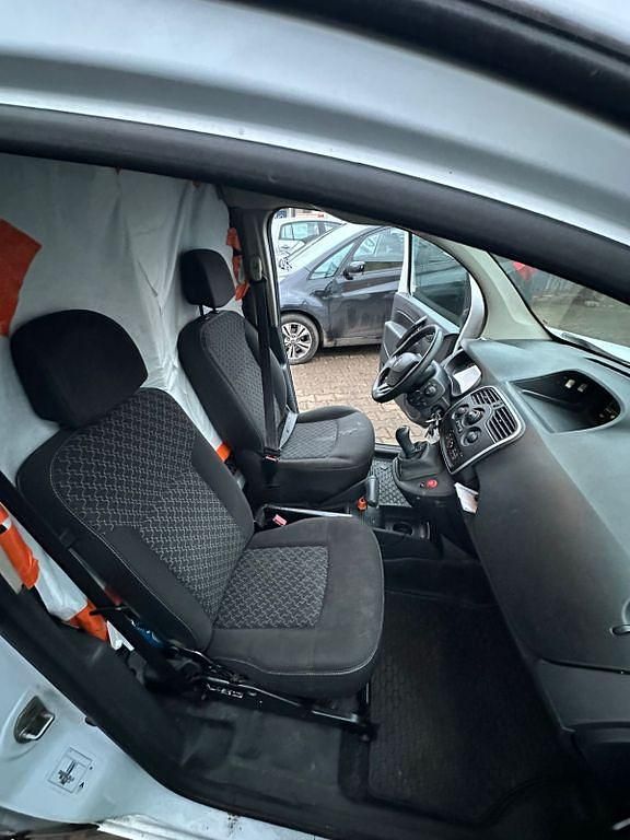 Gebraucht Renault Kangoo 75 PS (55 kW) 2015 Weiß Van / Kleinbus