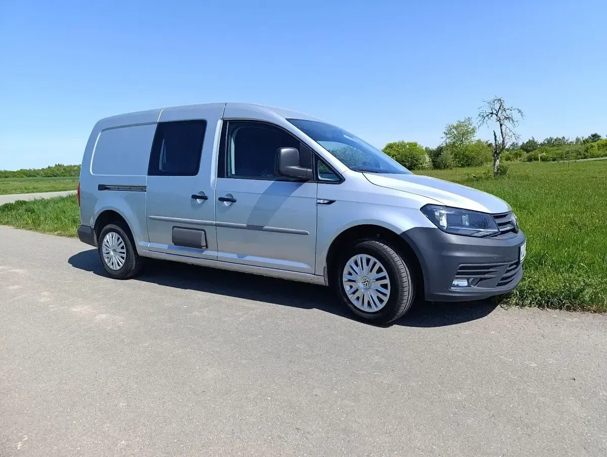 Brugt VW Caddy Maxi 102 HK (75 kW) 2019 Sølv MPV