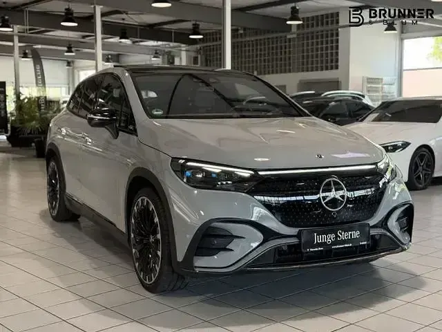 Gebraucht Mercedes EQE350 AMG 244 kW (333 PS) 2023 Manufaktur lack manufaktur alp SUV