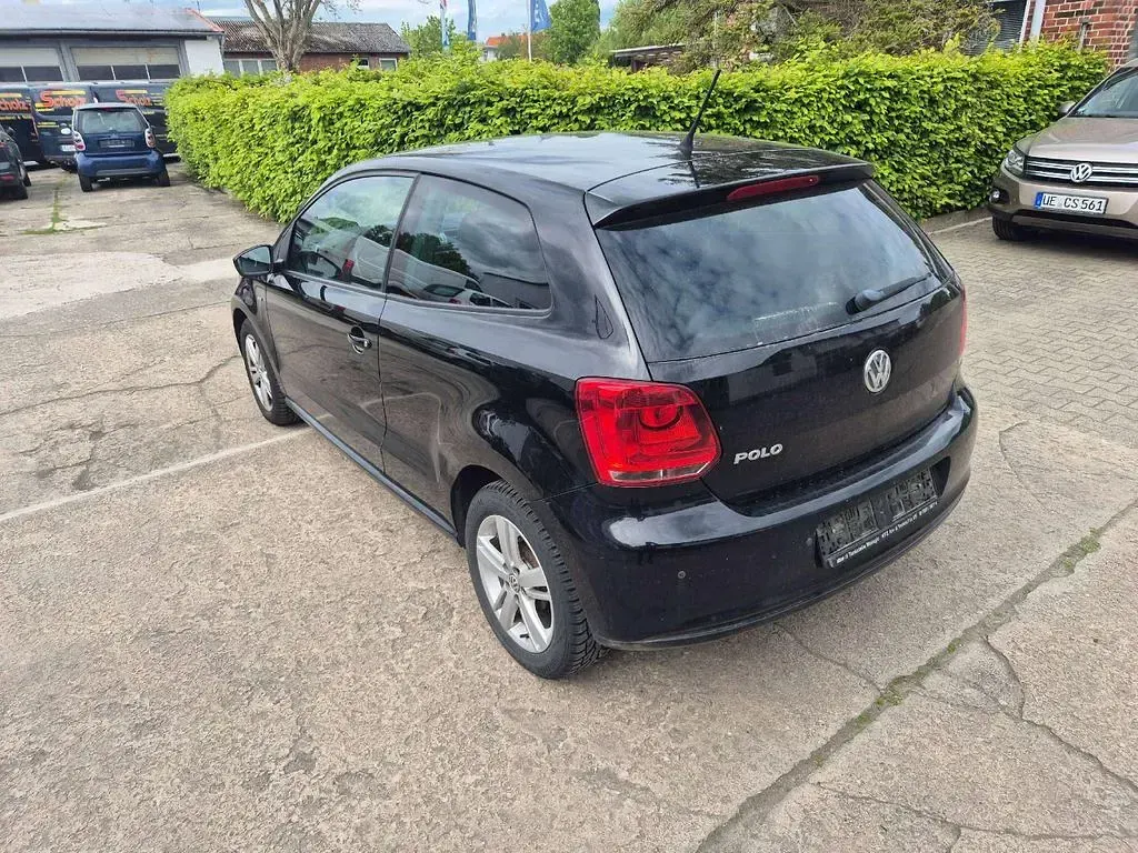 Gebraucht VW Polo Match 69 PS (50 kW) 2012 Schwarz Kleinwagen