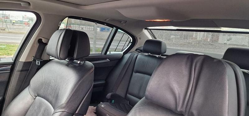 Second-hand BMW 525 Performance 218 CP (160 kW) 2012 Argintiu Berlinǎ
