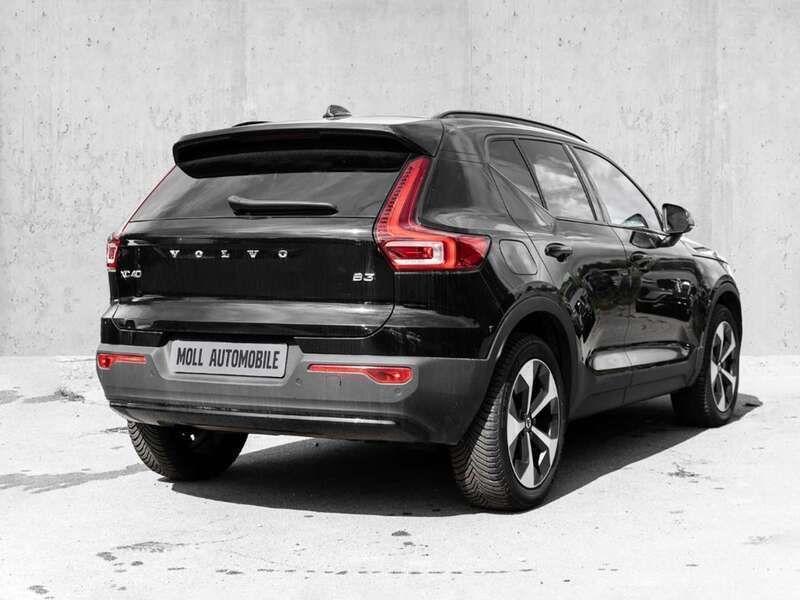 Gebraucht Volvo XC40 Plus 163 PS (119 kW) 2023 Schwarz SUV