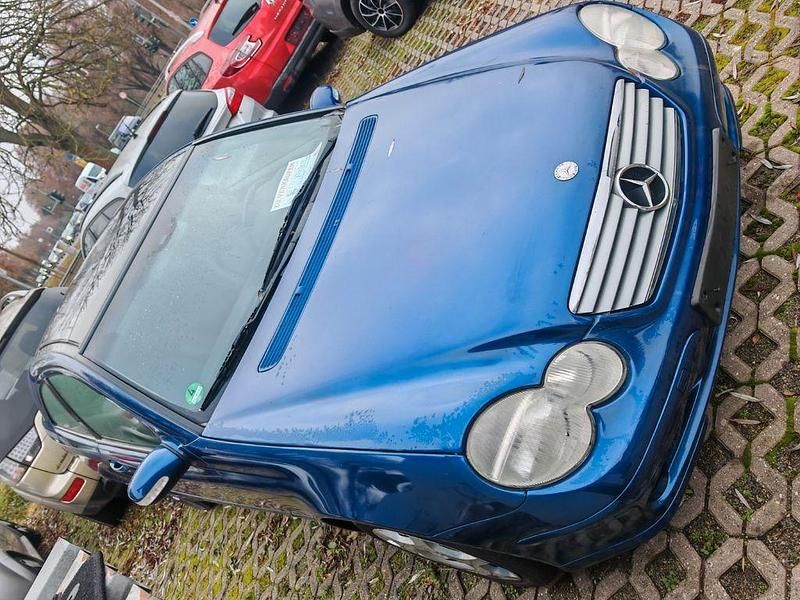 Gebraucht Mercedes C230 197 PS (144 kW) 2001 Blau Coupé