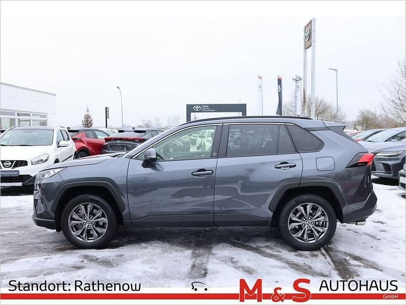 Gebraucht Toyota RAV4 Hybrid Team 218 PS (160 kW) 2022 Marlingrau metallic SUV
