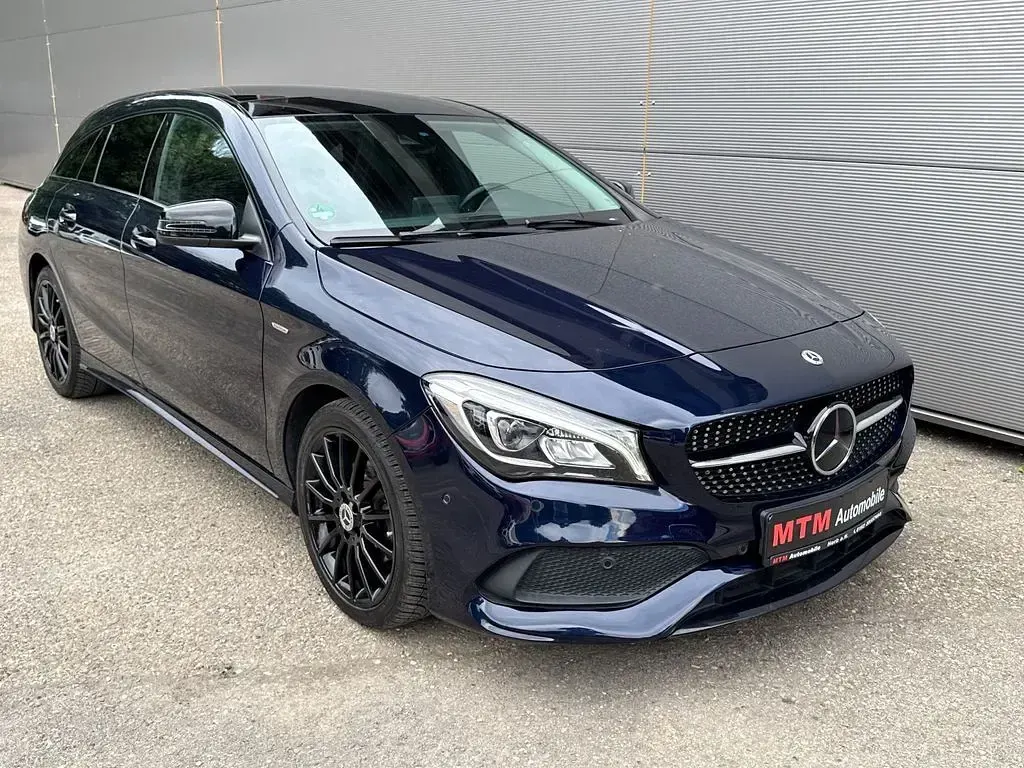 Gebraucht Mercedes CLA200 AMG line 156 PS (114 kW) 2019 Blau Coupé
