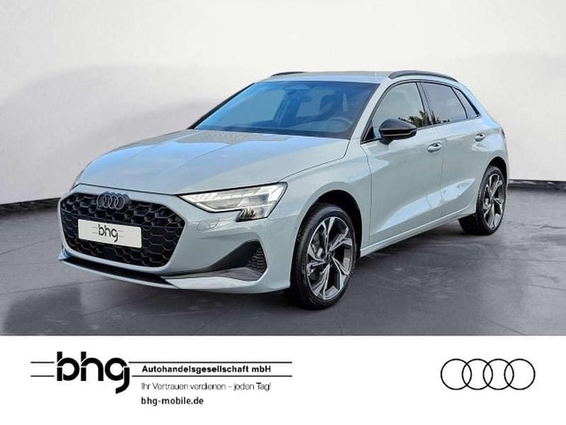 Gebraucht Audi A3 Advanced 116 PS (85 kW) 2025 Pfeilgrau perleffekt Kombi