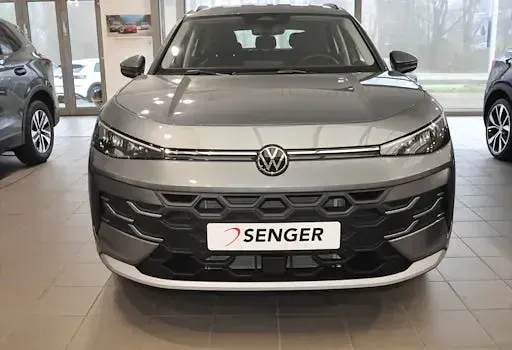 Neu VW T-Roc Trendline 116 PS (85 kW) 2026 Wolf grey SUV