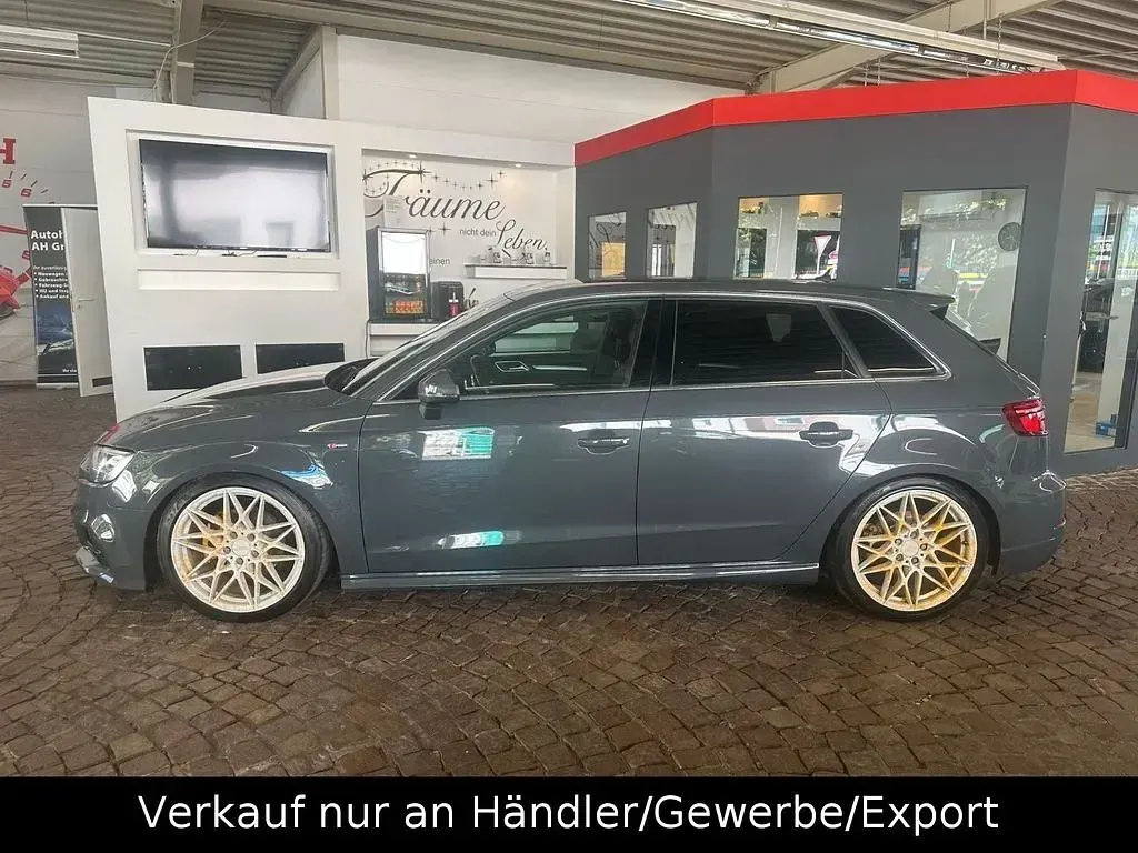 Gebraucht Audi A3 S-Line 150 PS (110 kW) 2017 Grau Limousine