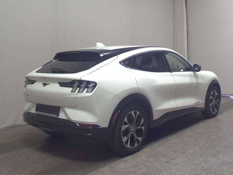 Gebraucht Ford Mustang Mach-E 272 kW (371 PS) 2022 Weiss SUV