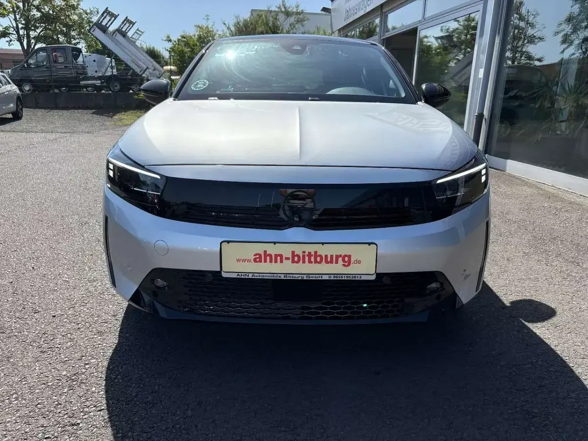 Gebraucht Opel Corsa 75 PS (55 kW) 2024 Grau Kleinwagen