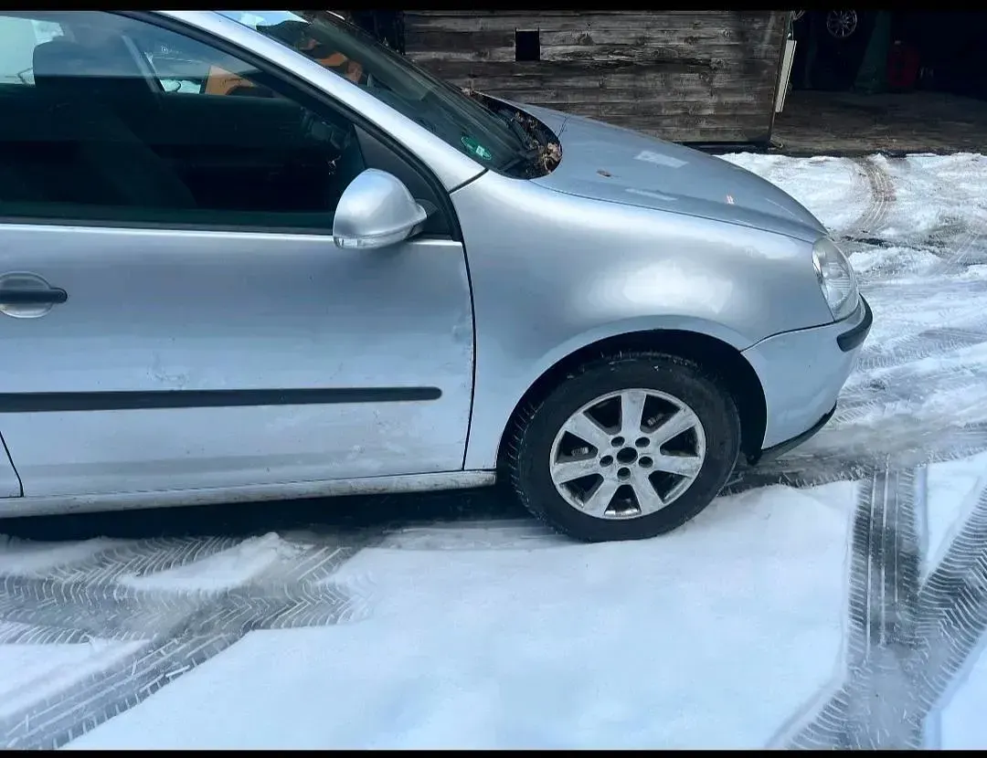 Gebraucht VW Golf V 86 PS (63 kW) 2006 Silber Kleinwagen