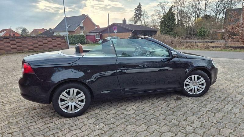 Gebraucht VW Eos Edition 140 PS (102 kW) 2009 Schwarz Cabrio