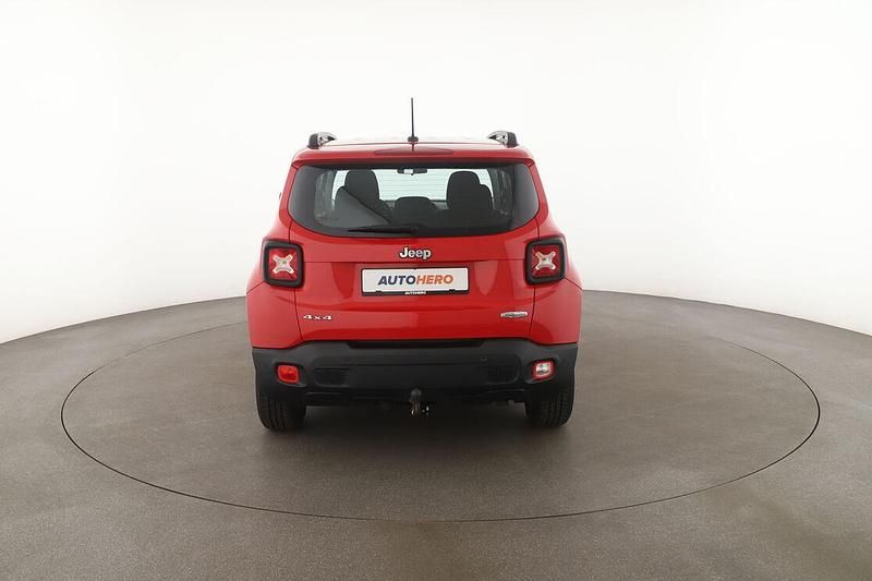 Gebraucht Jeep Renegade Longitude 140 PS (102 kW) 2017 Rot SUV