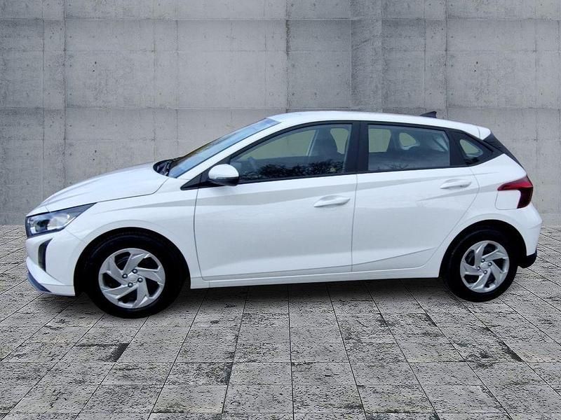 Neu Hyundai i20 Select 79 PS (58 kW) 2025 Weiß Limousine