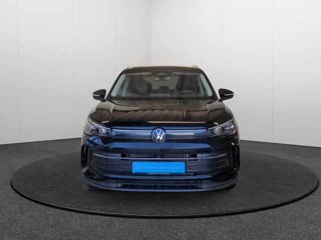 Gebraucht VW Tiguan Goal 150 PS (110 kW) 2025 Schwarz SUV