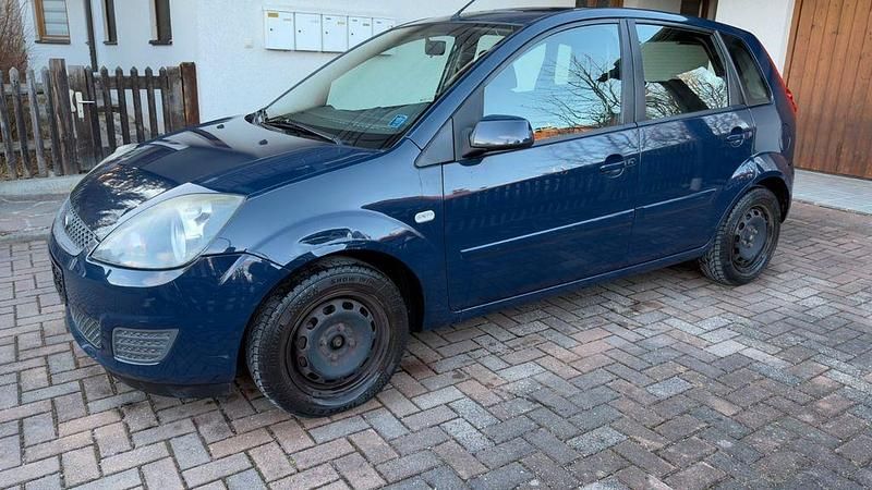 Gebraucht Ford Fiesta Style 80 PS (58 kW) 2008 Blau Kleinwagen