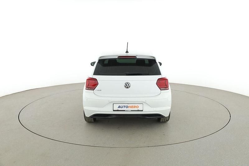 Gebraucht VW Polo Highline 116 PS (85 kW) 2018 Weiß Kleinwagen