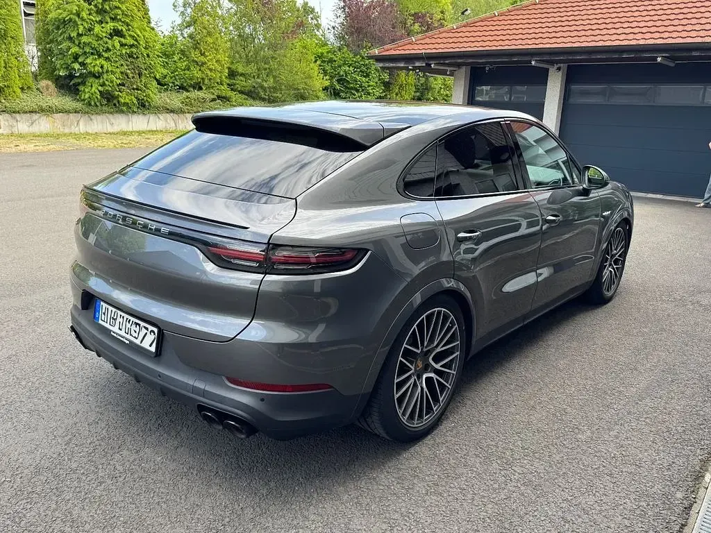 Gebraucht Porsche Cayenne Coupe 462 PS (339 kW) 2019 Silber Coupé