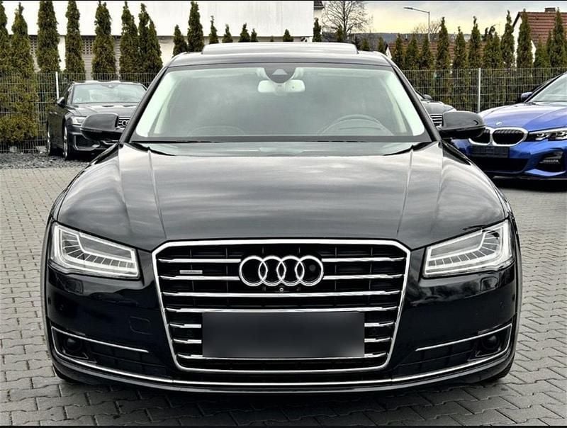 Second-hand Audi A8 Design 258 CP (189 kW) 2014 Negru Berlinǎ