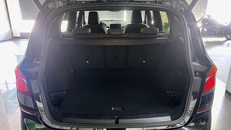 Gebraucht BMW 220 M Sport 190 PS (139 kW) 2019 Schwarz Kombi